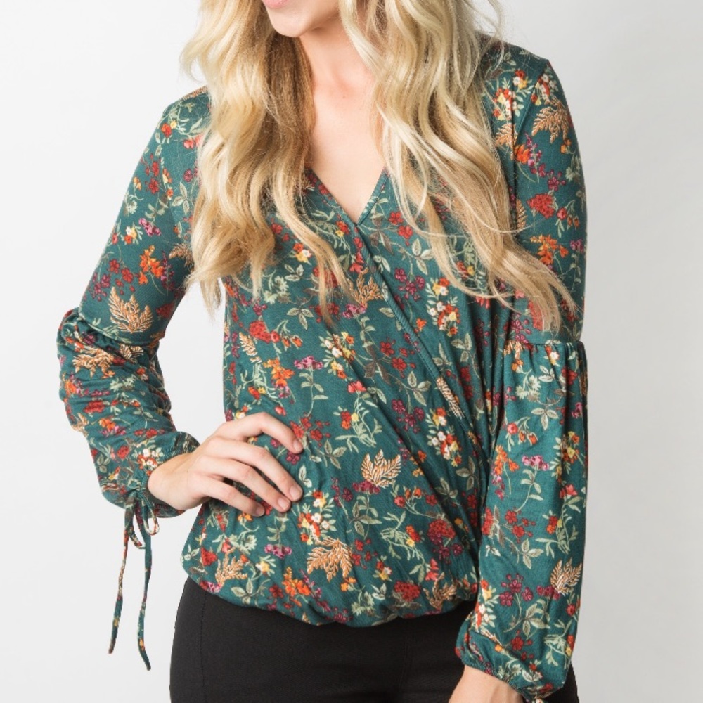Sedona Wrap Top (green floral)